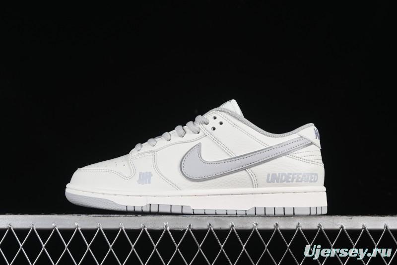 Nike SB Dunk Low x Undefeated Collaboration Casual Skate Shoes - UN1697-622