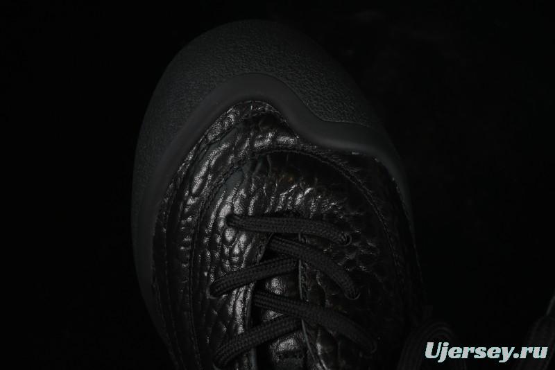 Alexander McQueen Flexion Retro Sneakers in Black with Diamond Grain Calfskin - 8.F6