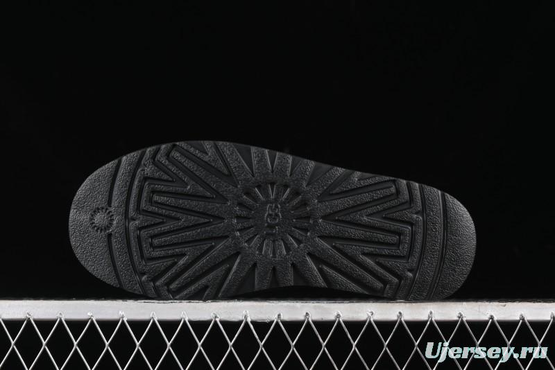 UGG Neumel Moc Ankle Boots in Suede with Shearling Lining - 1153631