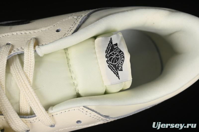 Nike Air Jordan Legacy 312 Low Sneakers with Velcro Strap and Retro Design - HV1807-101