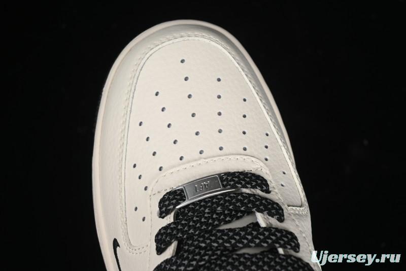 Nike Air Force 1 '07 Low Supreme Collaboration - Beige Black Starry Sneakers - XZ6188-013