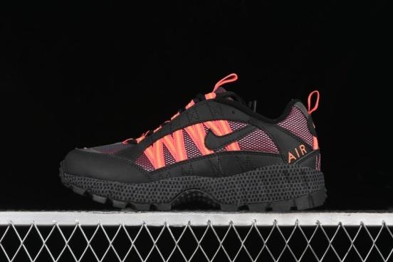 Nike Air Humara Retro Trail Running Shoes with 1990s Outdoor Style - FJ7109-001