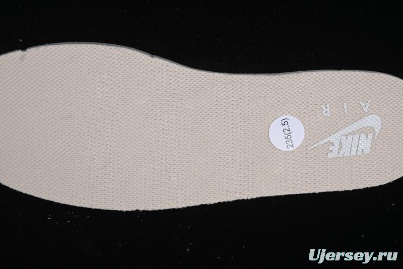 Nike Air Force 1 '07 Low Top Sneakers with Full-Grain Leather and Air Cushion - DQ7569-102