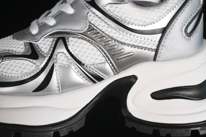 GG-CC Casual Running Shoes with Irregular Design - G24X4338