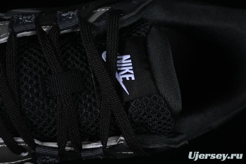 Nike Runtekk Run Retro Low-Top Running Shoes with Cushlon Foam and Anti-Slip Design - FD0736-005