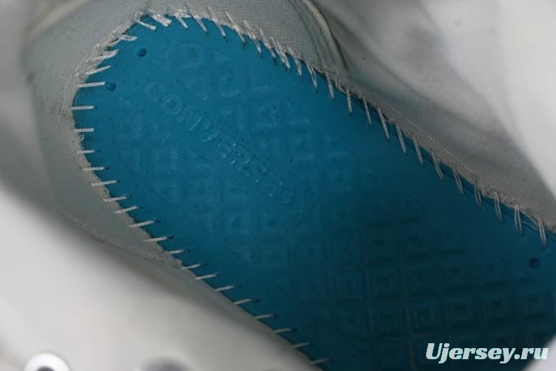 Converse Chuck 1970s High-Top Casual Canvas Sneakers with Classic Graffiti Limited Edition Three-Star Logo - 162050C