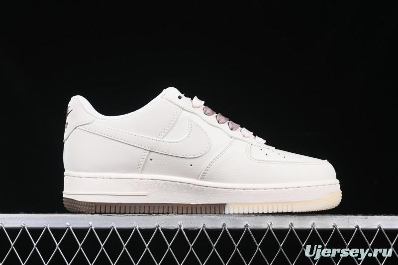 Nike Air Force 1 '07 Low Supreme Collaboration - Beige/Brown Colorway Low-Top Casual Sneakers BB7577-215