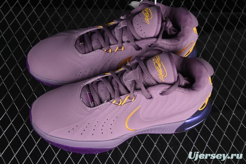 Nike LeBron XXI EP Basketball Shoes with Zoom Air Cushion and Rope Lacing System - FV2345-500