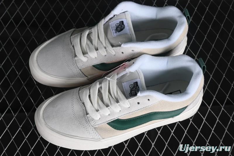 Vans Classics Knu Skool Retro Sneakers with Enlarged Toe and Thickened Tongue - VN009QCBDS