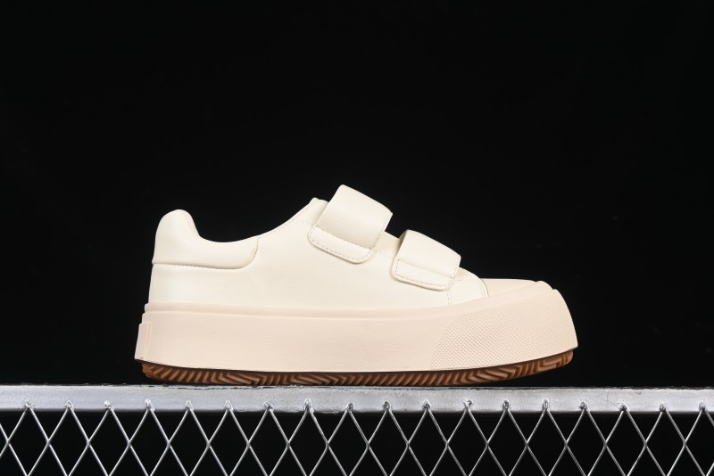 GG-CC Star Same Style Platform Sneakers with Hook and Loop Closure - G23Y6906