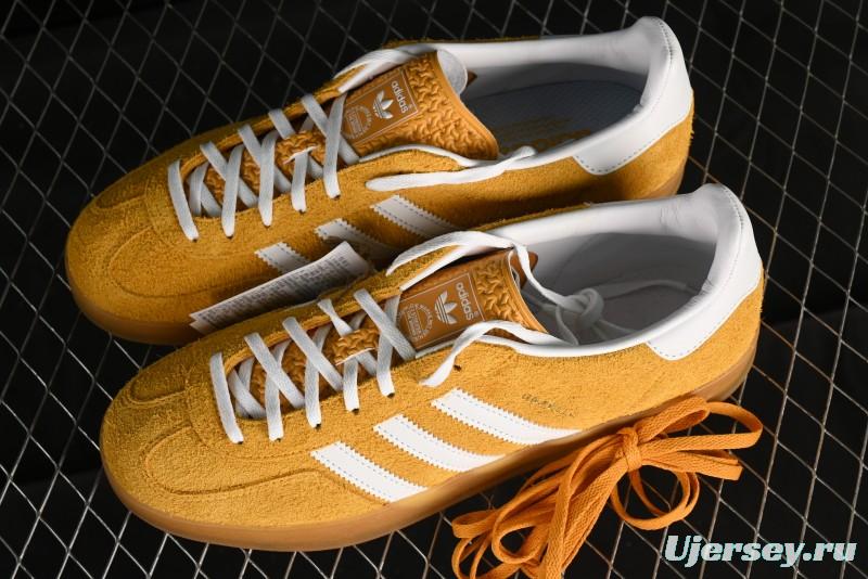 Adidas Originals Gazelle Indoor Retro Casual Sneakers with Slip-Resistant and Durable Low-Top Design - HQ8716