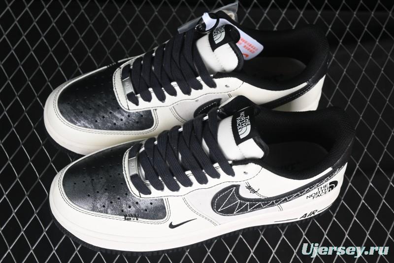 Nike Air Force 1'07 Low The North Face Collaboration Patent Leather Black Stitch Low-Top Casual Sneakers - DM6688-005