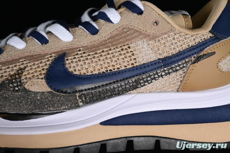 Nike Sacai VaporWaffle 3.0 Deconstructed Running Shoes with Layered Sole - CV1363-102