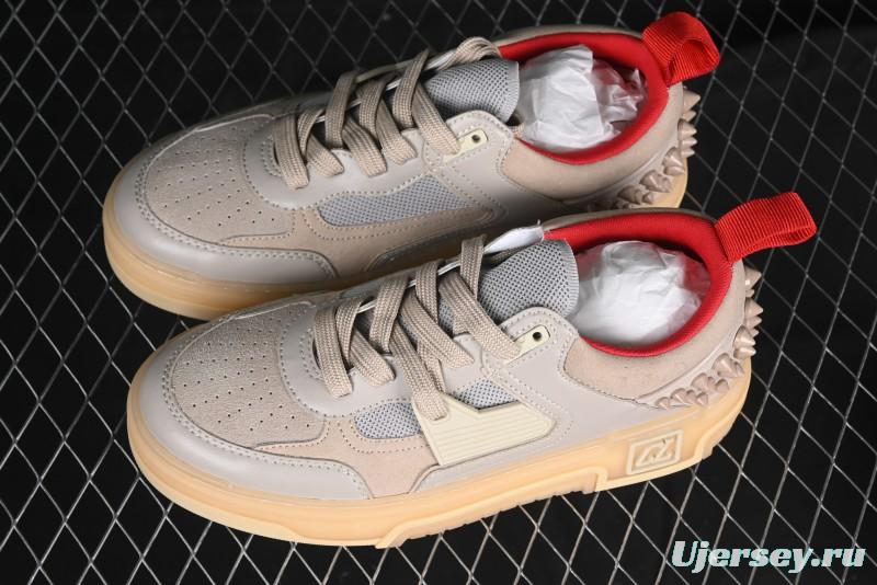 Christian Louboutin Funnyto Flat Comfortable Fashion Low Top Sneakers in Taupe - X.D4