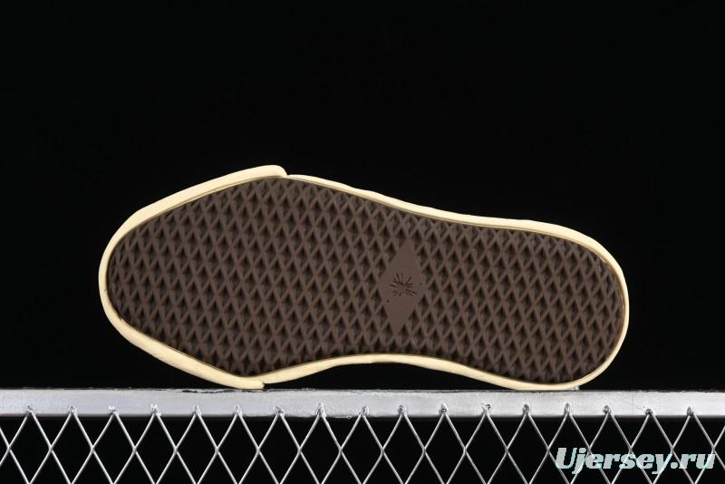 Wayne Original Sole Leather Low Sneaker with Deconstructed Ice Cream Sole - W.E5