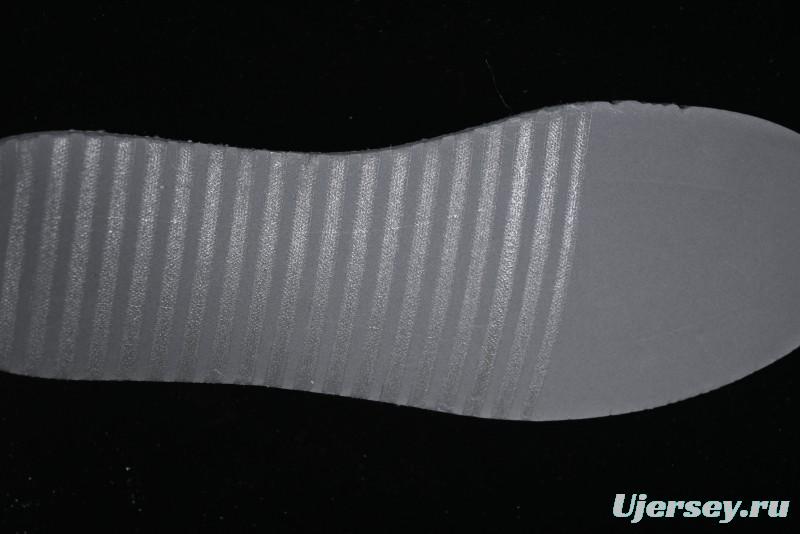 Nike SB Dunk Low UN Collaboration Anniversary Custom Sneakers with Black Swoosh - DJ2024-068