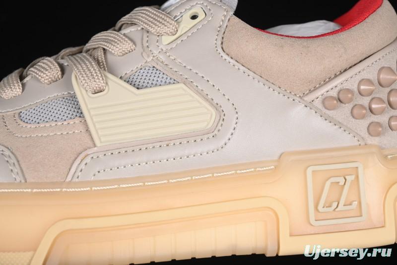 Christian Louboutin Funnyto Flat Comfortable Fashion Low Top Sneakers in Taupe - X.D4