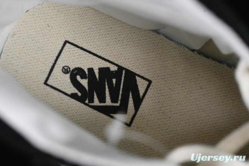 Vans Clash The Wall High Top Casual Skate Shoes - VN000CNKBA2