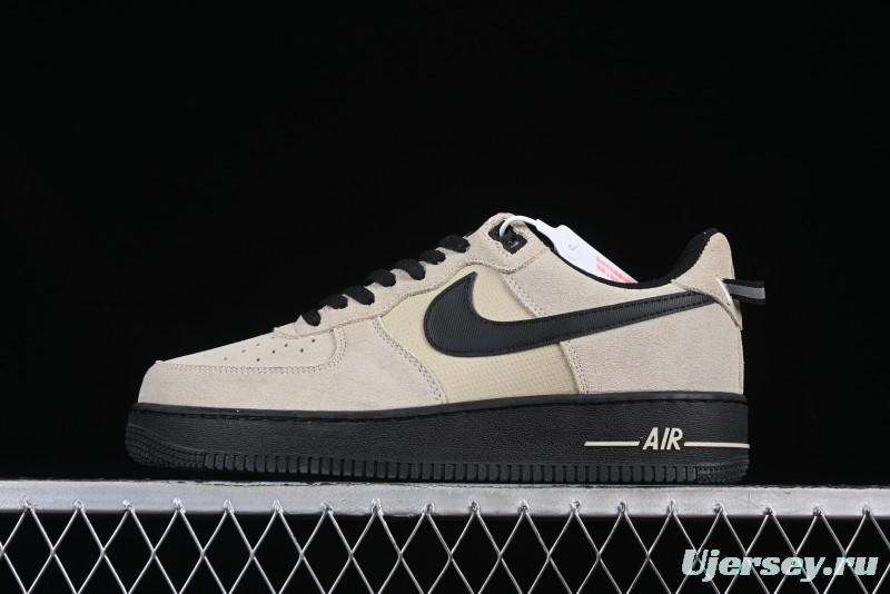 Nike Air Force 1'07 Low Casual Sneakers with Full-Length Air Cushion - HV6526-200