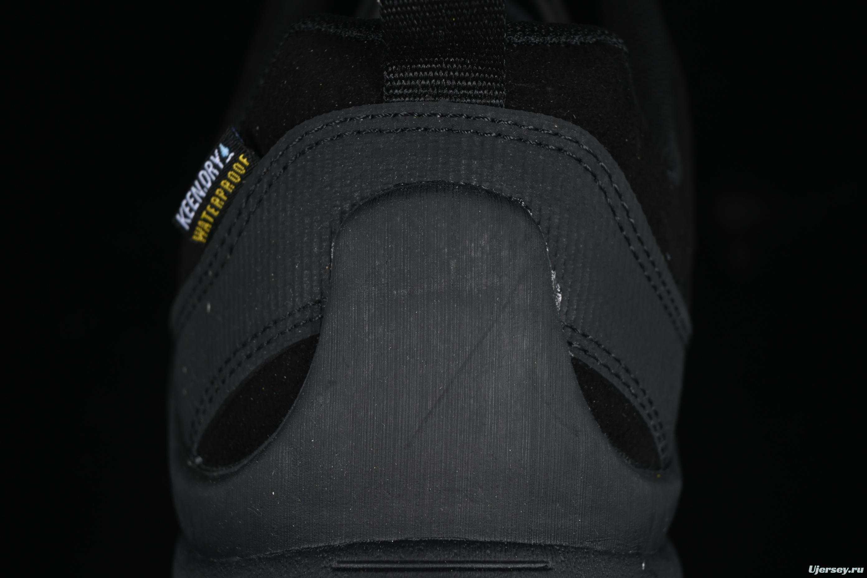 KEEN Men's Jasper II Waterproof Sneaker - All-Black Minimalist Design