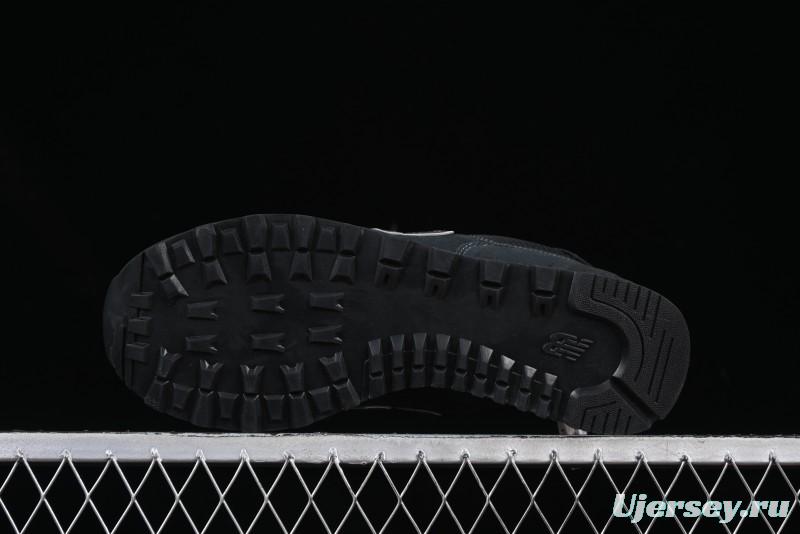 New Balance 574 Classic Black Sneakers - Timeless Style & Comfort