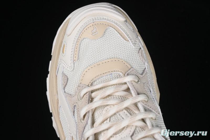 Men's Chunky Trail-Inspired Sneakers - Beige & White