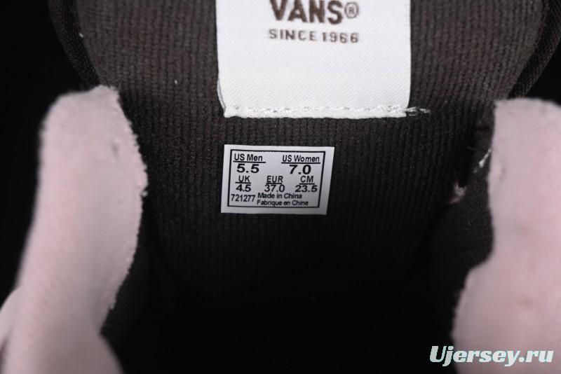Vans Knu Skool Low-Top Retro Chunky Sneakers - VN000D75O3N