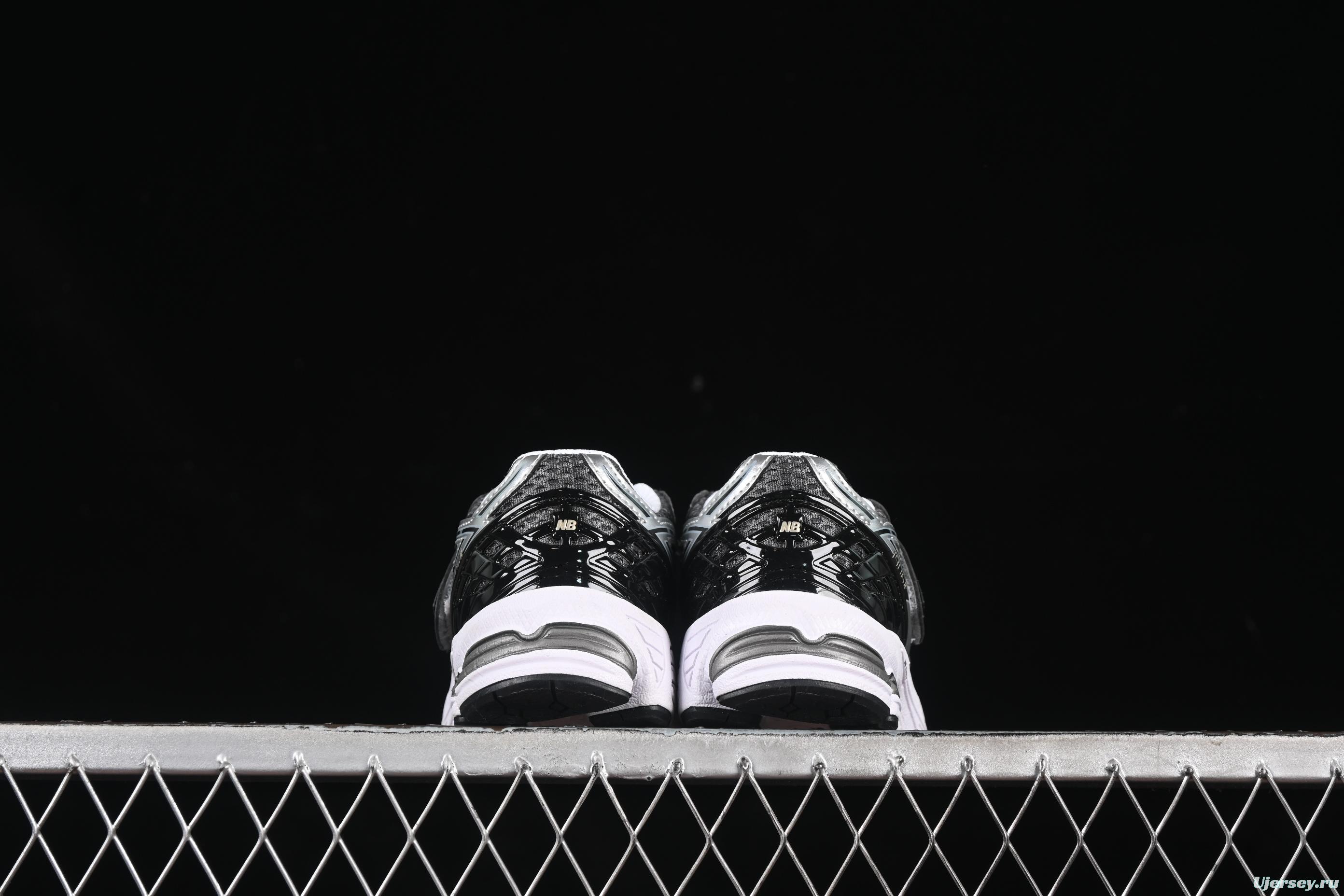 New Balance 1906R Series Kids Hook and Loop Sneakers - PV1906CG