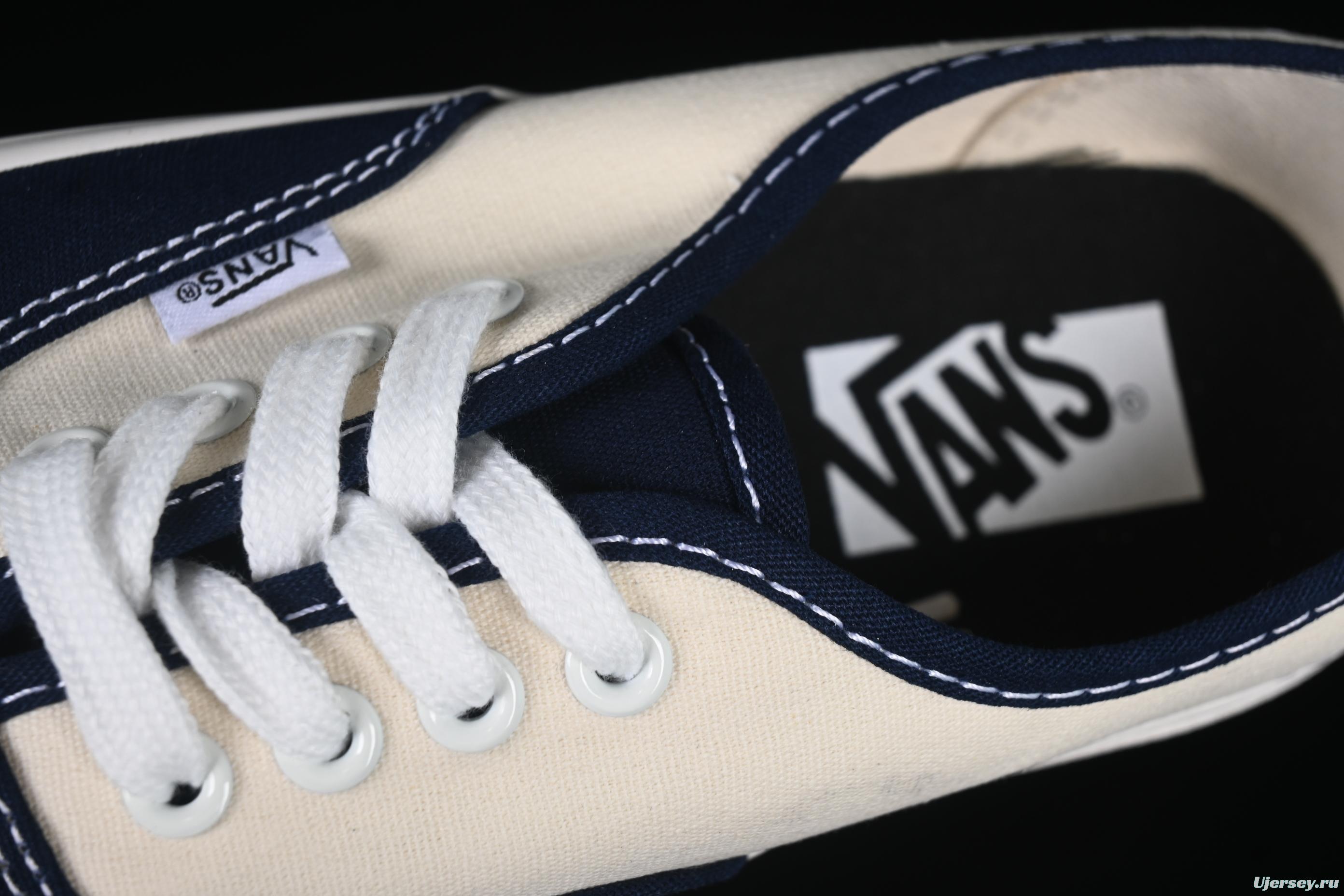 Vans Authentic Reissue 44 Low-Top Casual Skate Shoes - VN000CQACIE