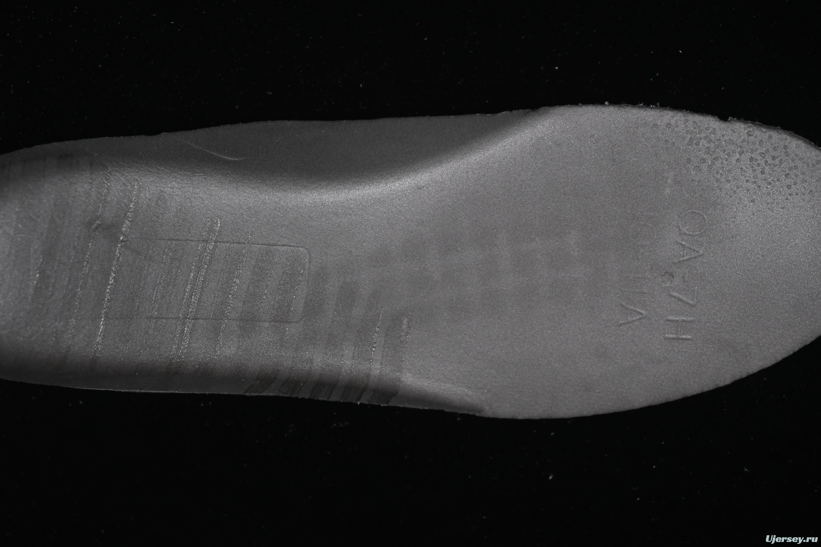 Nike Air Force 1 '07 Low Supreme Collaboration Casual Sneakers with Red Swoosh - HH7518-039