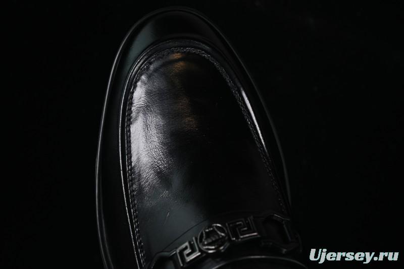 ECCO London Collection Slip-On Business Men's Leather Shoes with Wide Toe Box and Cushioned Sole - 61160801001