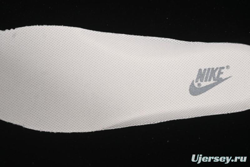 Nike Air Force 1 '07 Low Collaboration Sneakers with Double Swoosh Design - HH7518-070