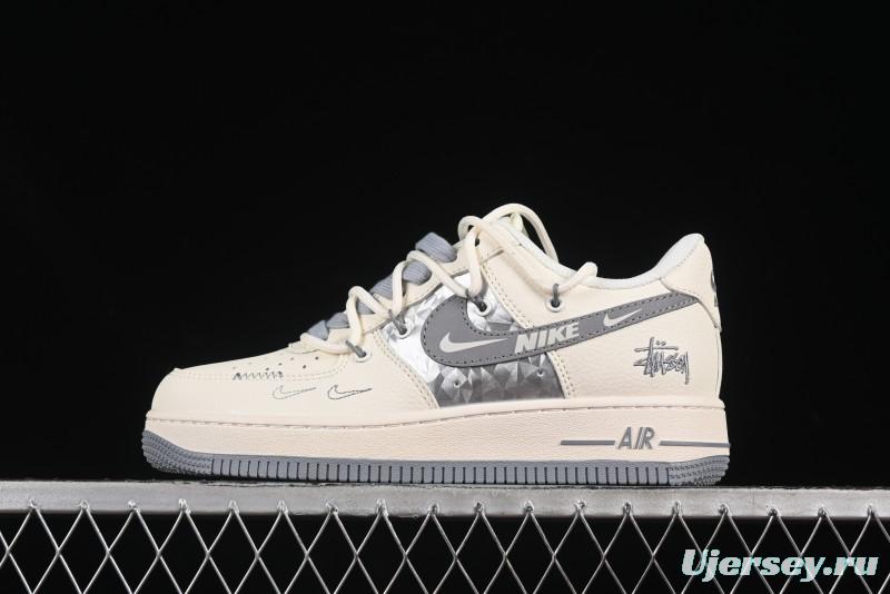 Nike Air Force 1 '07 Low Stussy Collaboration Grey Diamond Lace-Up Casual Sneakers - DM6868-072