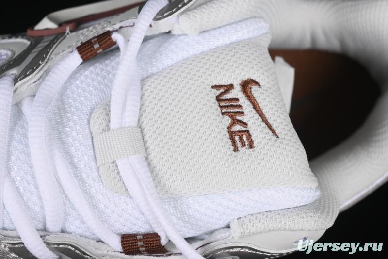 Nike V5 RNR Millennium Classic Retro Running Shoes with Foam Midsole - HQ7901-102