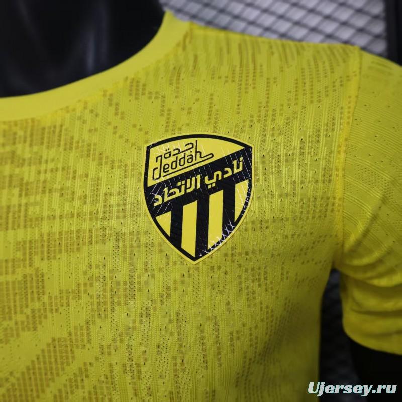 Player Version 25/26 Al-Ittihad Jeddah Yellow with Vertical Stripe Pattern Jersey