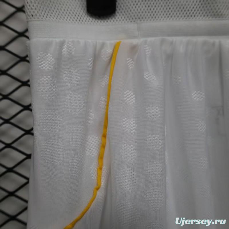 Player Version 25/26 Real Madrid Home Shorts