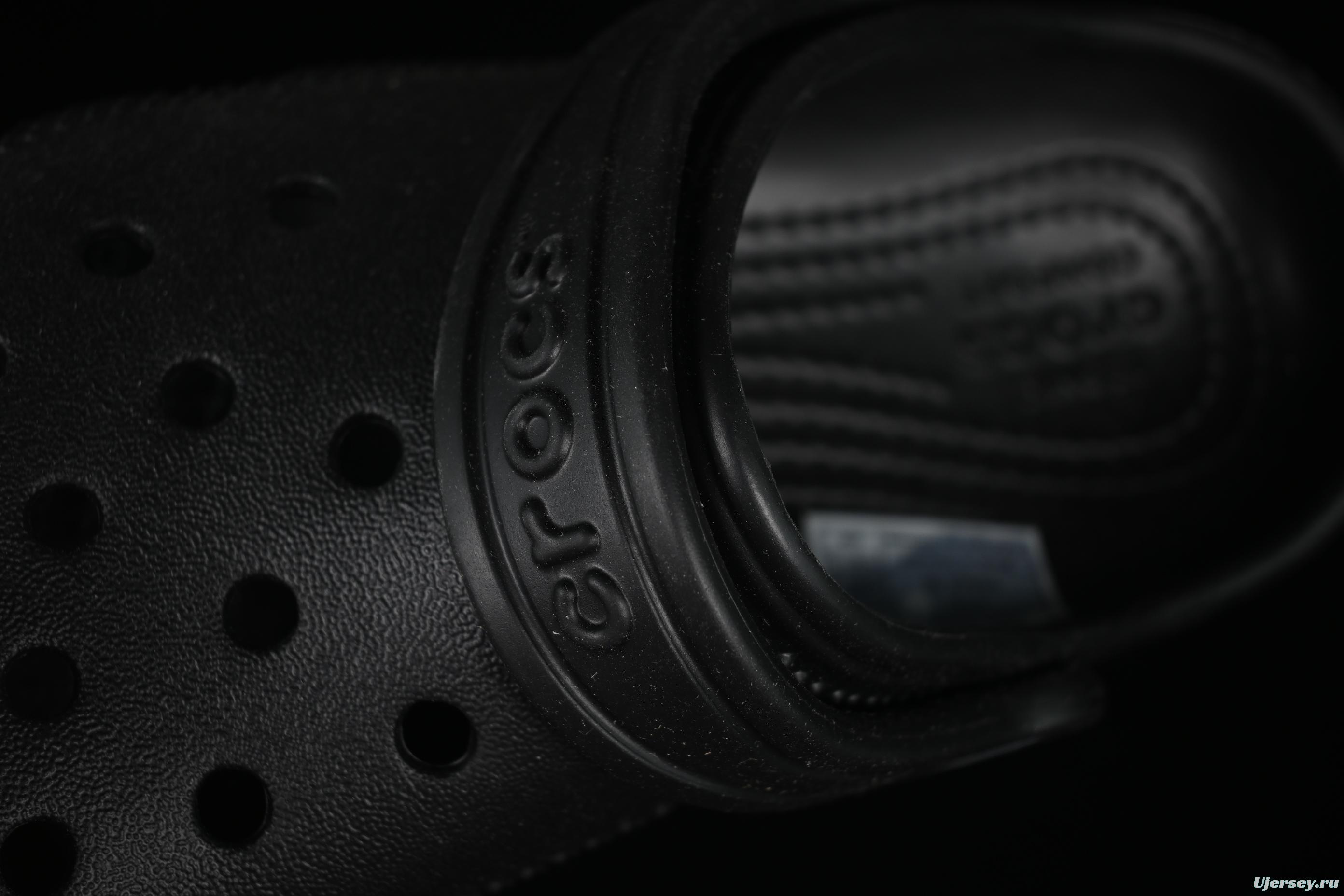 Crocs Classic Clog Kids Lightweight Slip-Resistant Comfortable Water Shoes - Classic Clog