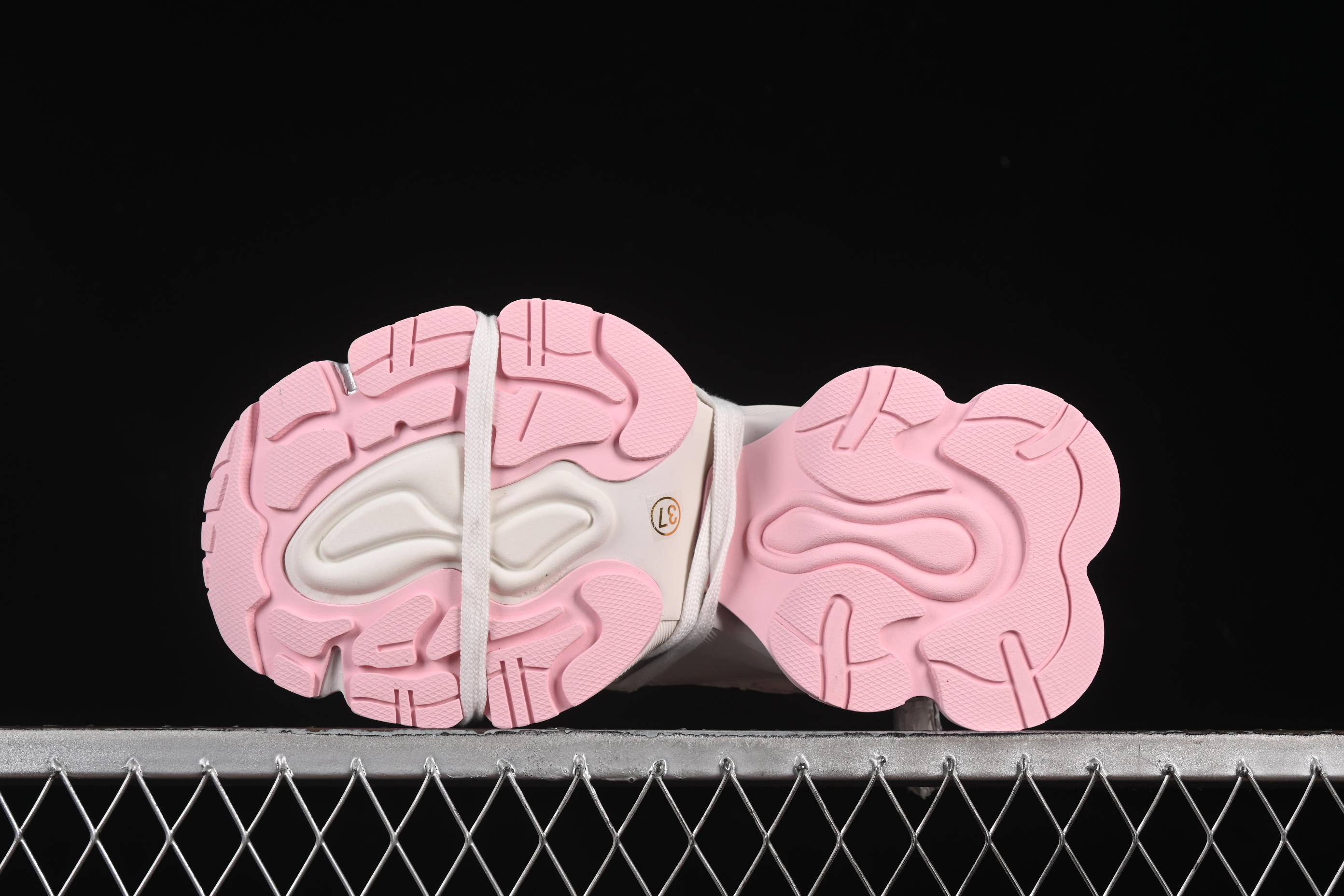 GG-CC Star Same Style Lace-Up Hollow Out Chunky Sneakers with 5cm Height Increase - G25U9910 Pink