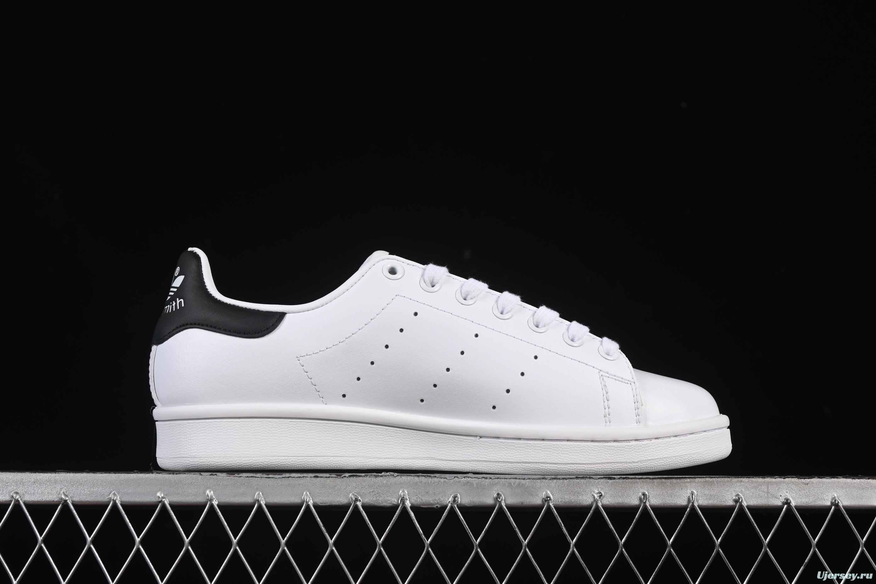 Adidas Stan Smith Classic Evergreen Casual Sneakers - M20323