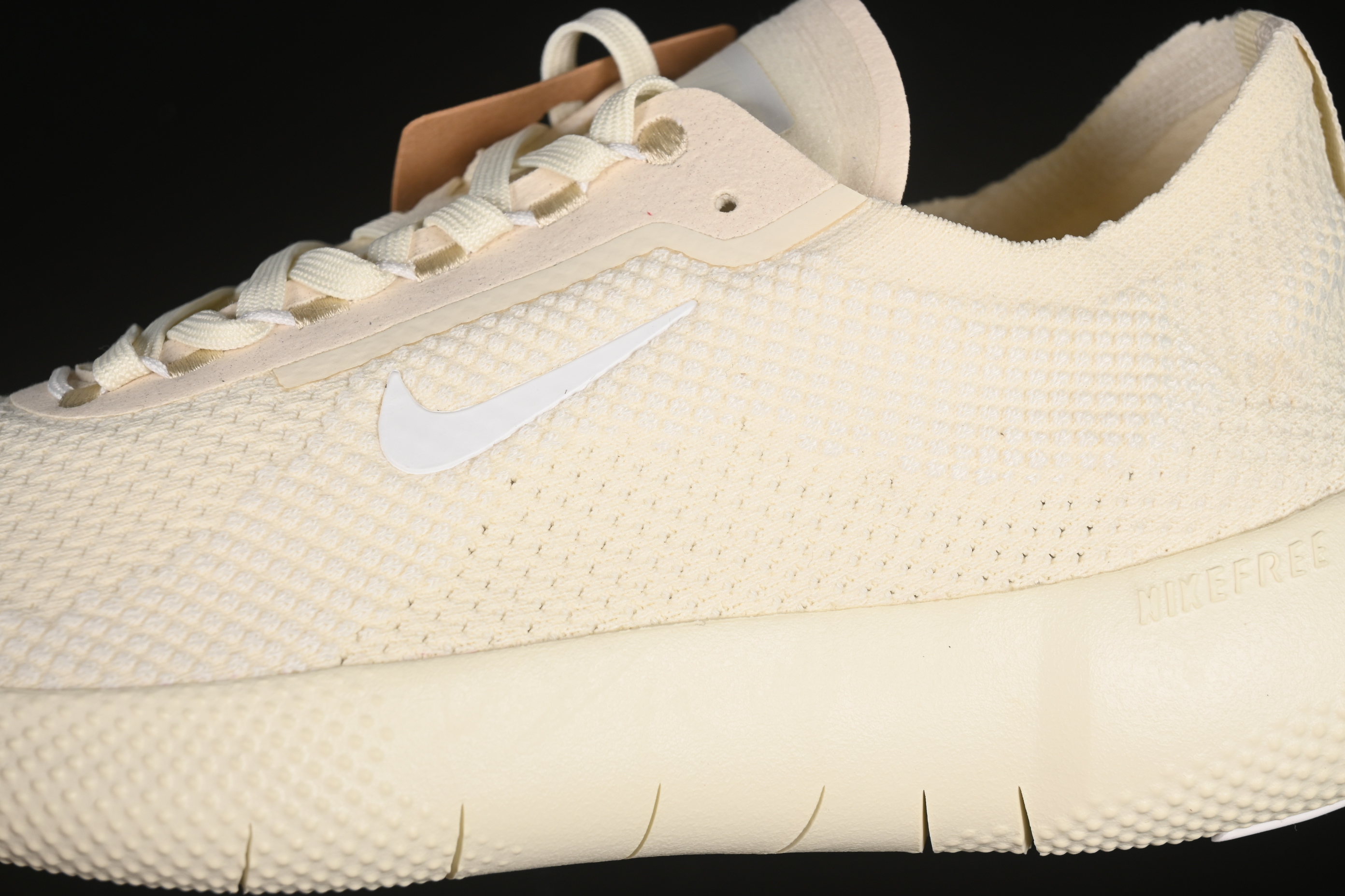 Nike Free 2025 Breathable Knit Running Shoes with Enhanced Cushioning - HF2720-101