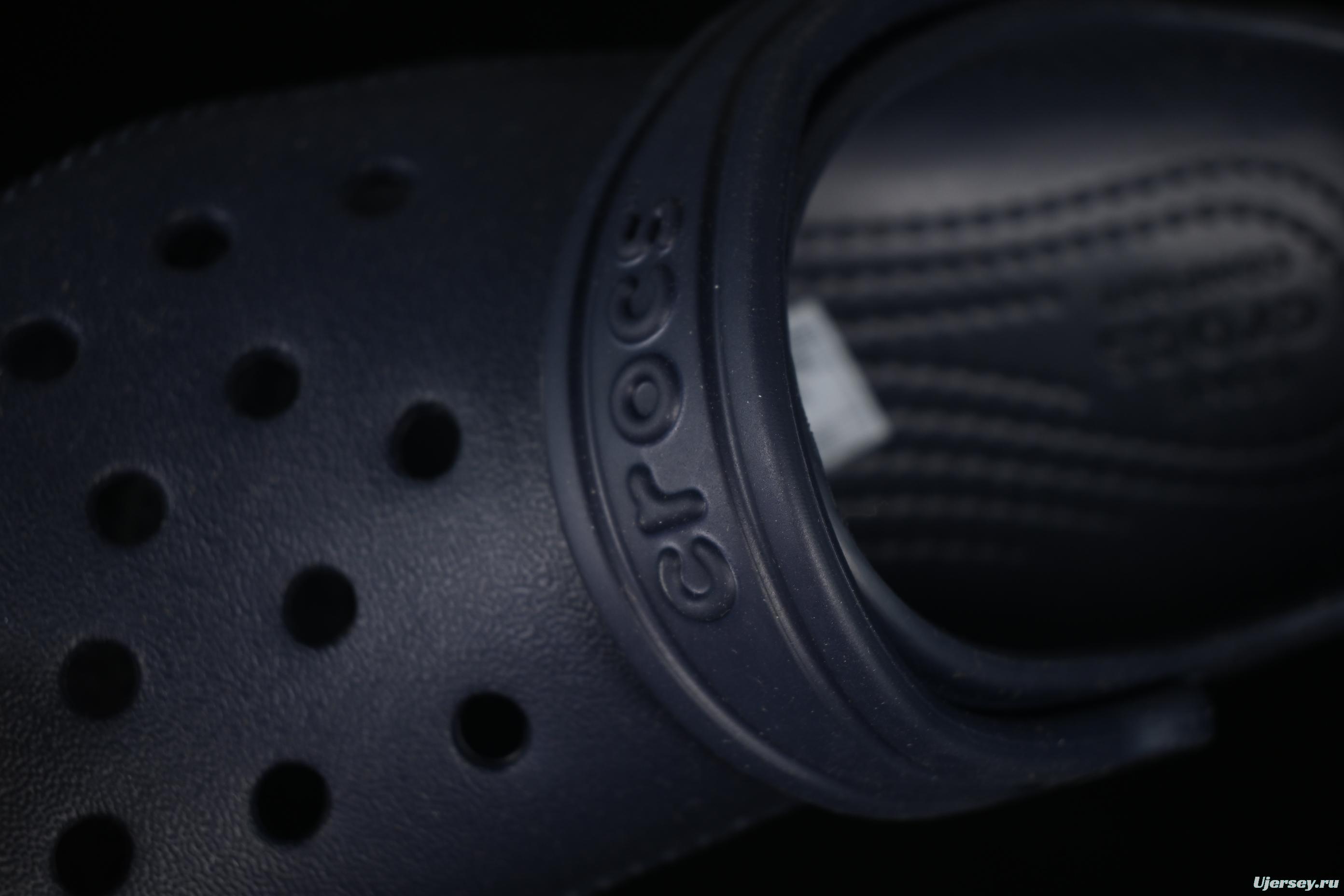 Crocs Classic Clog Kids Breathable Lightweight Slip-Resistant Water Shoes - Classic