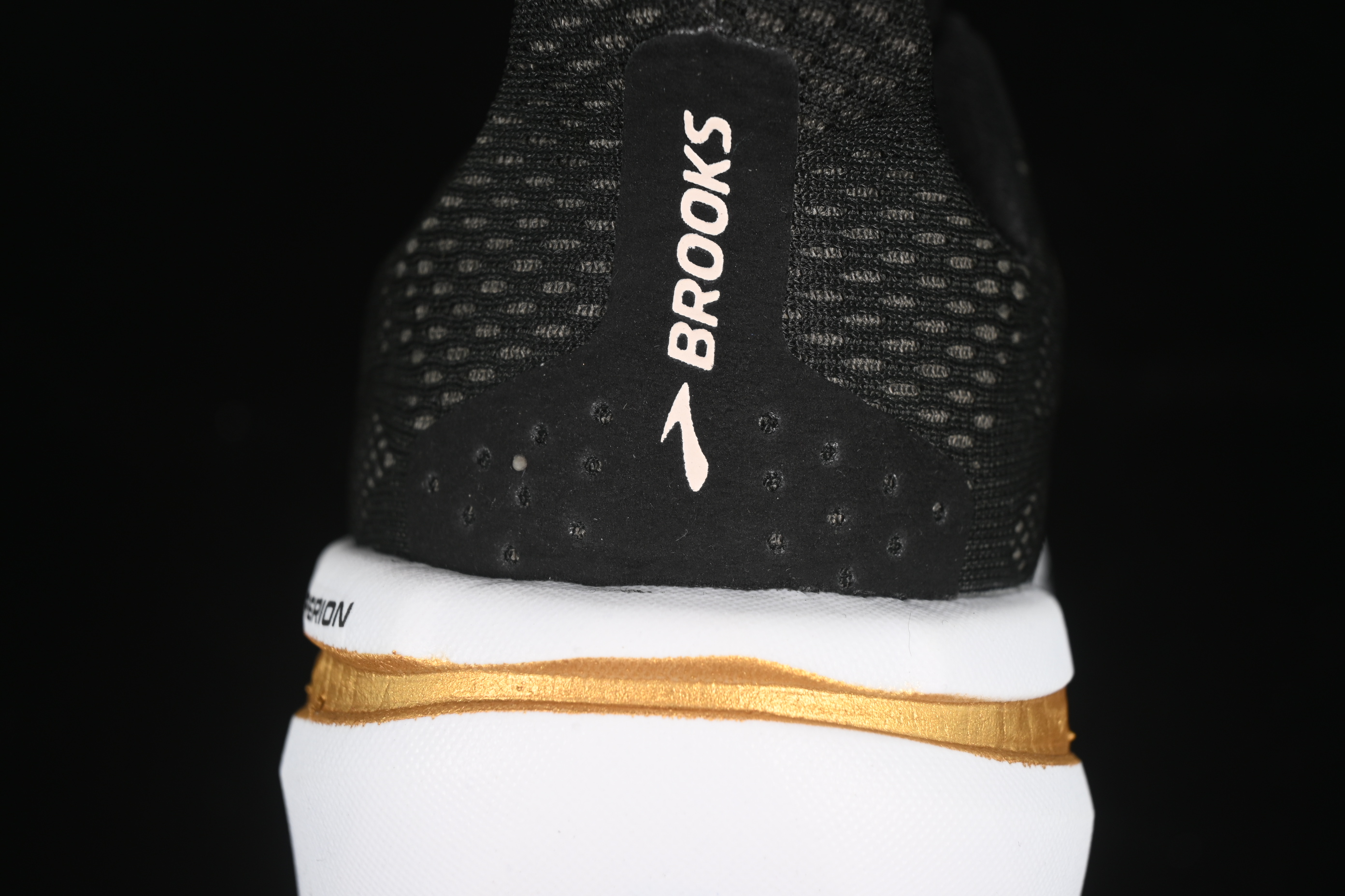Brooks Hyperion 2 Low-Cut Breathable Lightweight Cushioned Running Shoes - 1104321D098