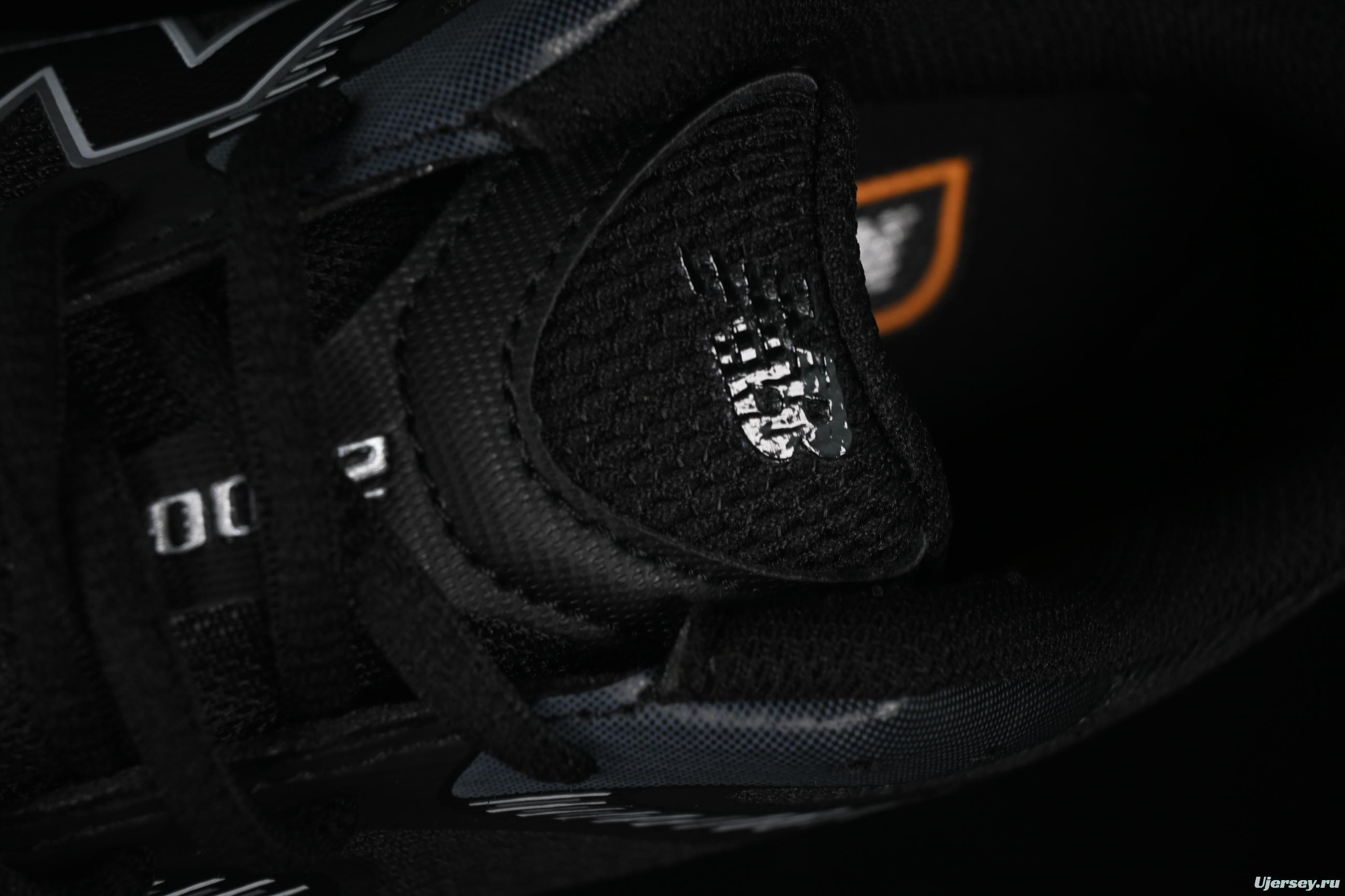 New Balance 2000 Series Retro Dad Style Casual Running Shoes - U2000BM