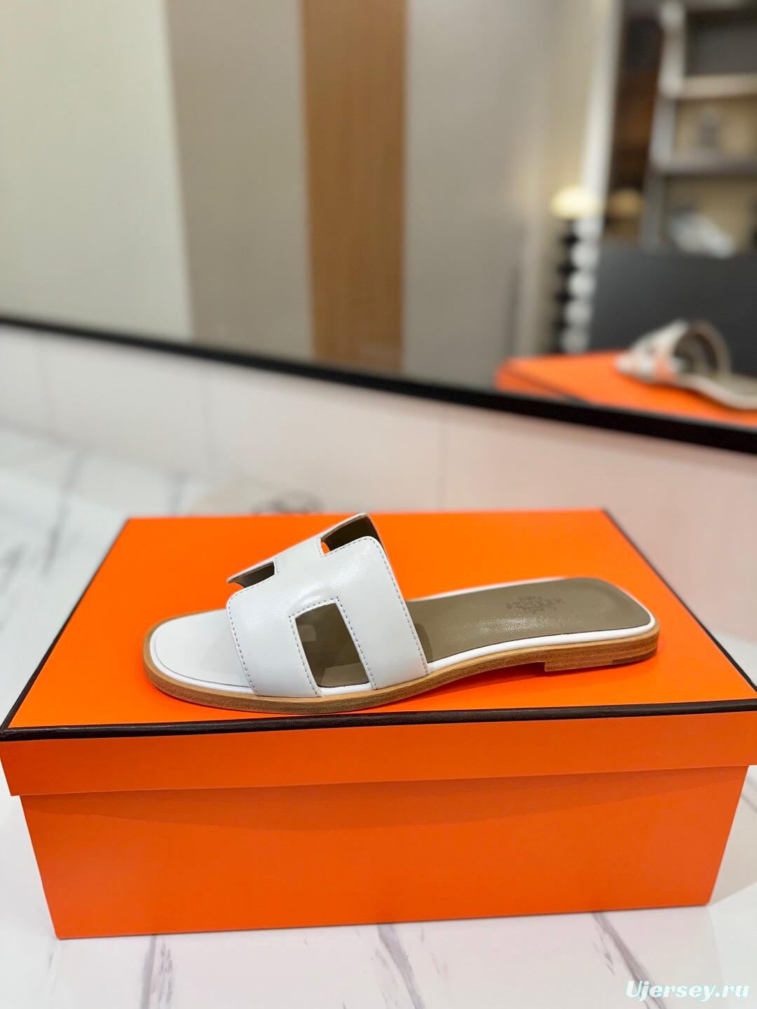 2025 Women Hermès White Leather Slippers
