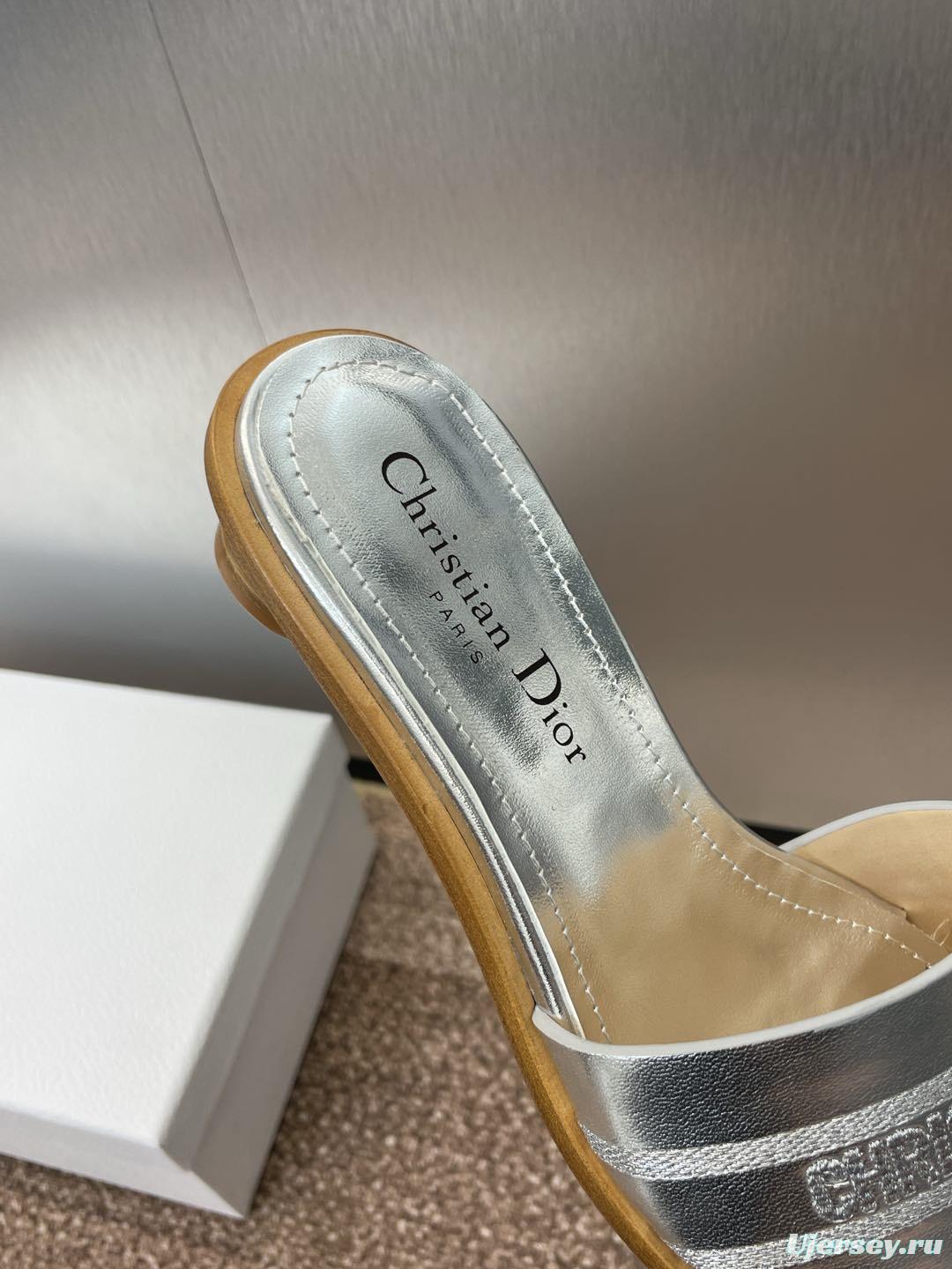 2025 Women Dior Silver Leather Slippers CD Logo KFY00300