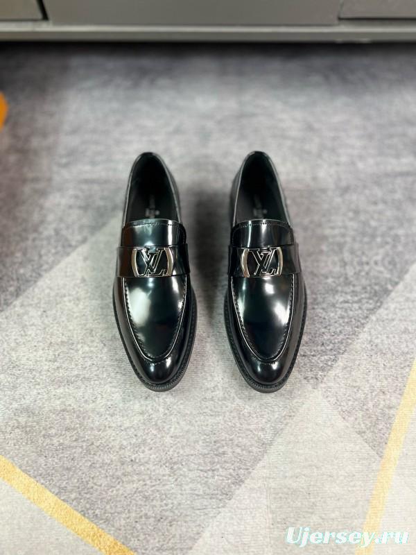2024 Men Louis Vuitton Black Leather Loafer MJ00290