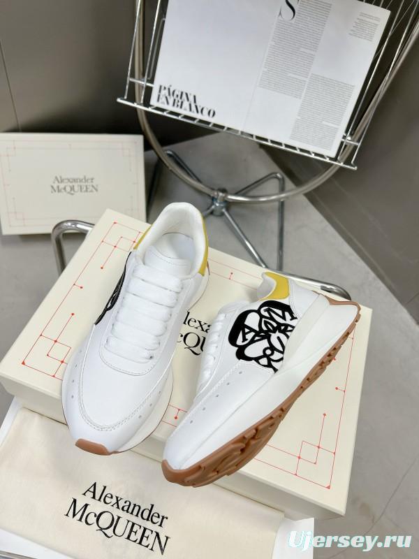 2023 Unisex Alexander McQueen White Yellow Leather Sneakers Seal Logo MJ00370