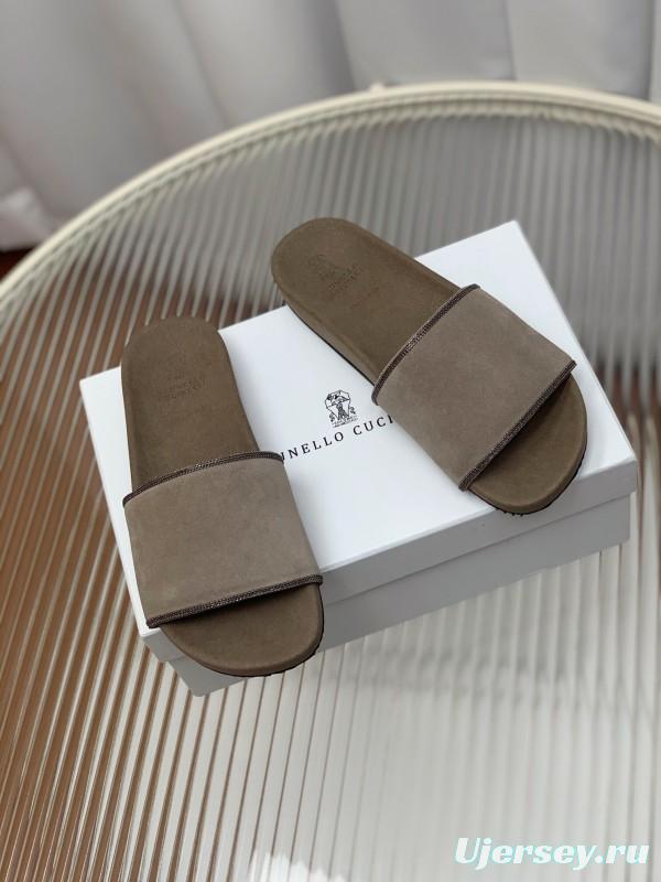 2025 Unisex Brunello Cucinelli Beige Suede Flat Slides Handcrafted With Rubber Sole KFY00240