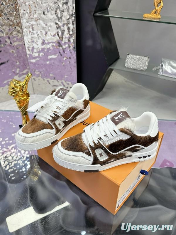 2024 Unisex Louis Vuitton Brown White Leather Calf Hair Plimsolls LV Trainer Maxi MJ00400