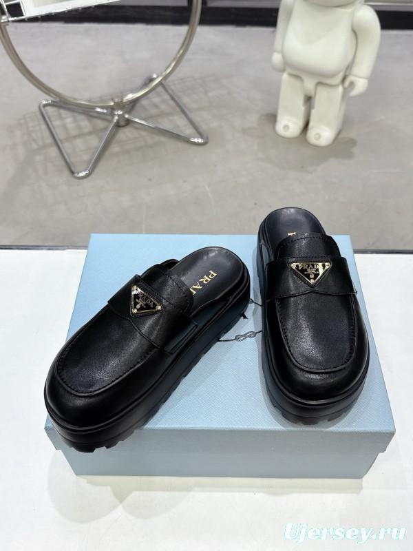 2025 Women Prada Black Leather Loafers